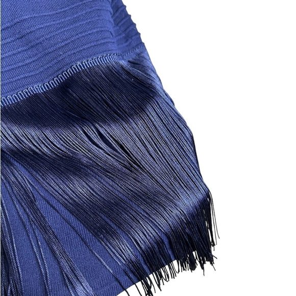 Venus Navy Blue Short Sleeve Cocktail Fringe Sweater Knit Dress Size Medium - Picture 10 of 13